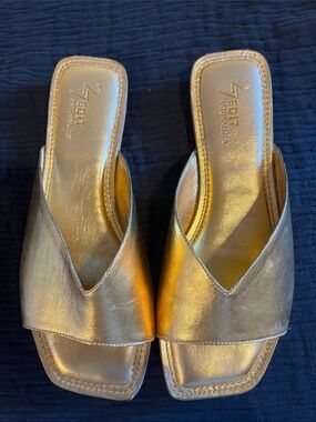 Naturalizer Gold Metallic V-Front Slide Mules